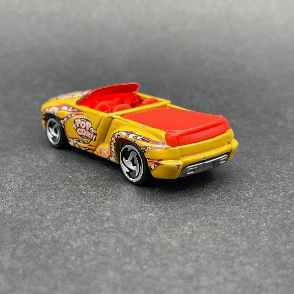 Hot Wheels Snack Time Dodge Sidewinder Car Yellow Diecast 1/64 Pop Corn Loose